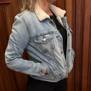 Women's Light Blue Sherpa-Lined Denim Jacket